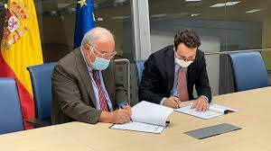 PremsaMotorCat's tweet photo. DGT Y LA FEDERACIÓN ESPAÑOLA DE DISLEXIA SE UNEN PARA ELIMINAR BARRERAS A LAS PERSONAS CON DIFICULTADES ESPECÍFICAS DE APRENDIZAJE. @DGTes @PremsaMotorCat @fedisorg #DGT #FEDIS #APMCmotor https://t.co/IbVhvQY5jH
