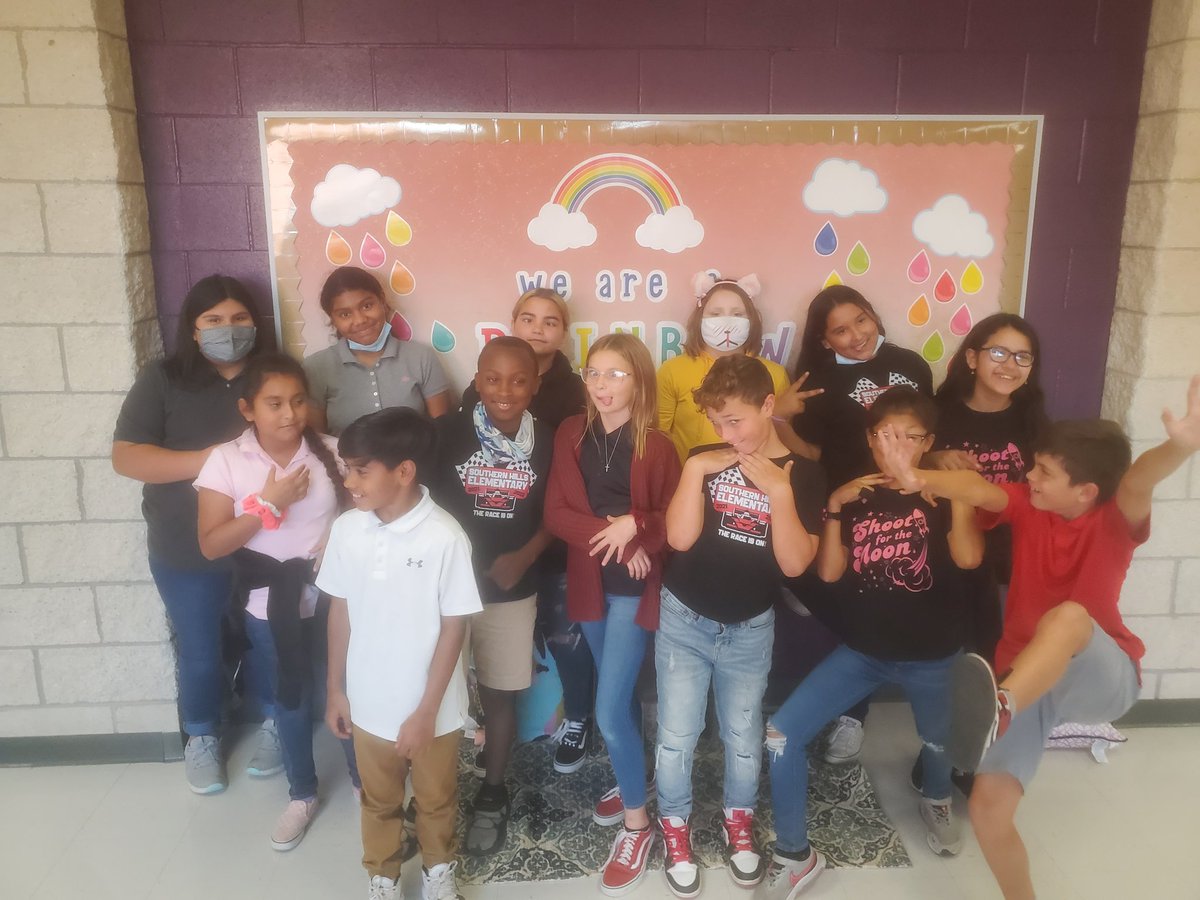 Our  STUCO "official group photo" and we couldn't leave out our silly pic!😎🤪 these #learningleaders are ready for our upcoming projects! @SouthernHillsWF @SkadiMons <a href="/shmscarrillo/">Carrillo</a> <a href="/Kuhrteous/">Michael Kuhrt</a> #iamwfisd