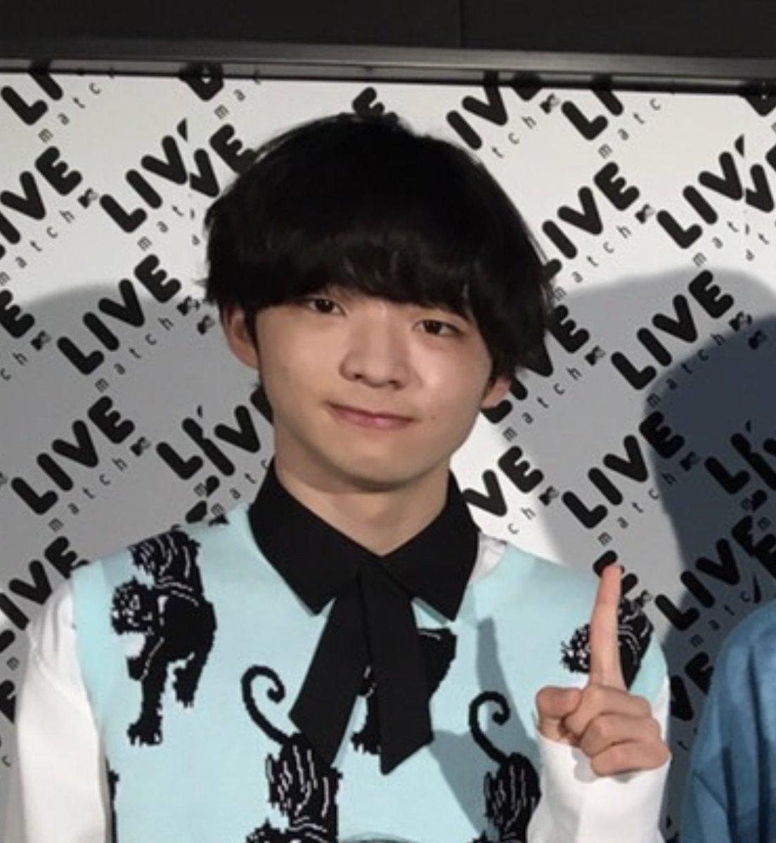 RyuTHEfirst1107's tweet photo. 写真撮るときに口一文字口角上がりめな｢むんっ｣って顔がかわいすぎるよね、この猫てゃん
いつも思ってるんだけど https://t.co/yi7PRSgiPG