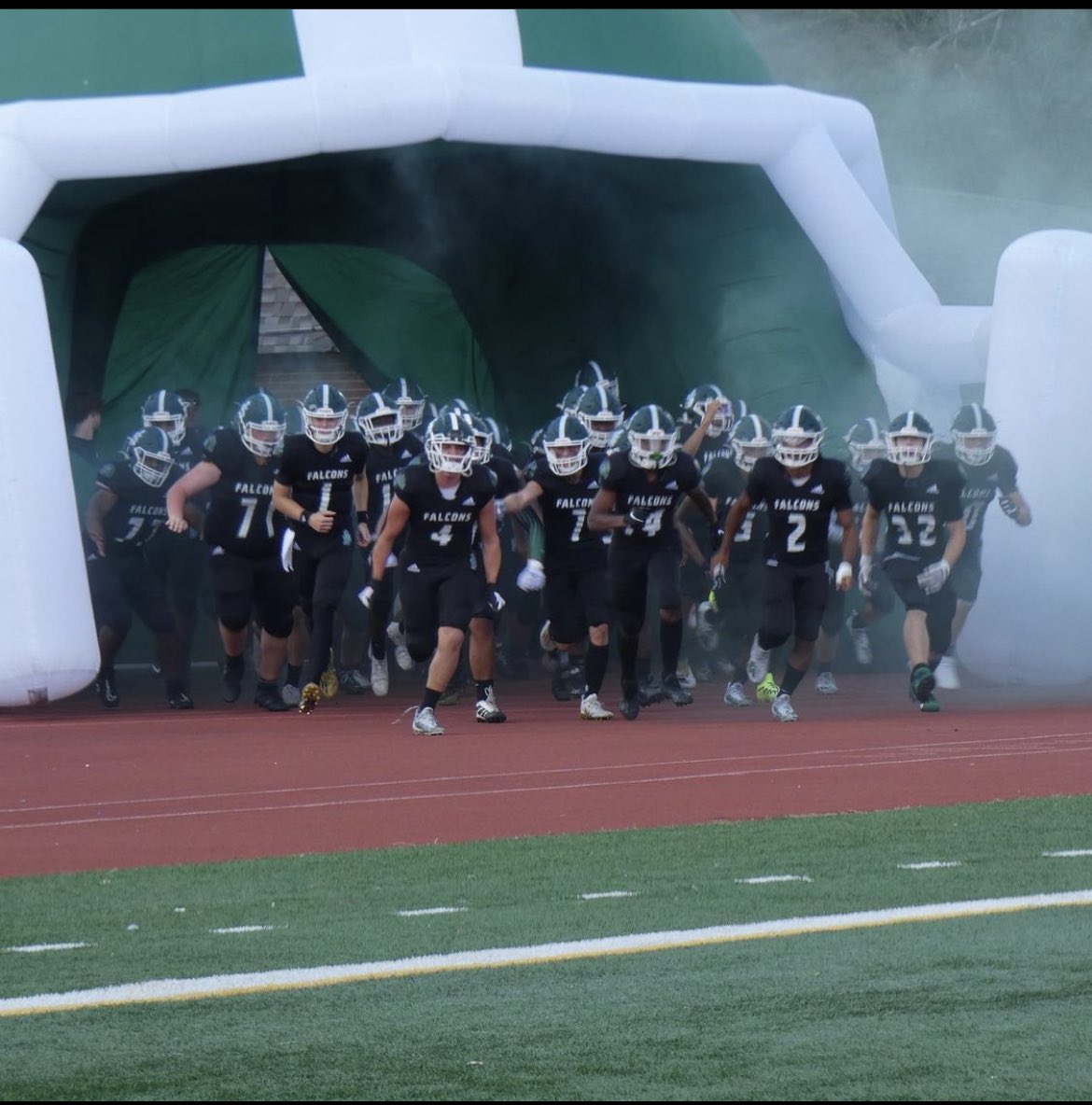 JasonRidgesJr's tweet photo. Big game this Saturday against New Brunswick, we coming to bring that pain💪🏿🏈💪🏿 #flockstrong https://t.co/pZetNFIzwG