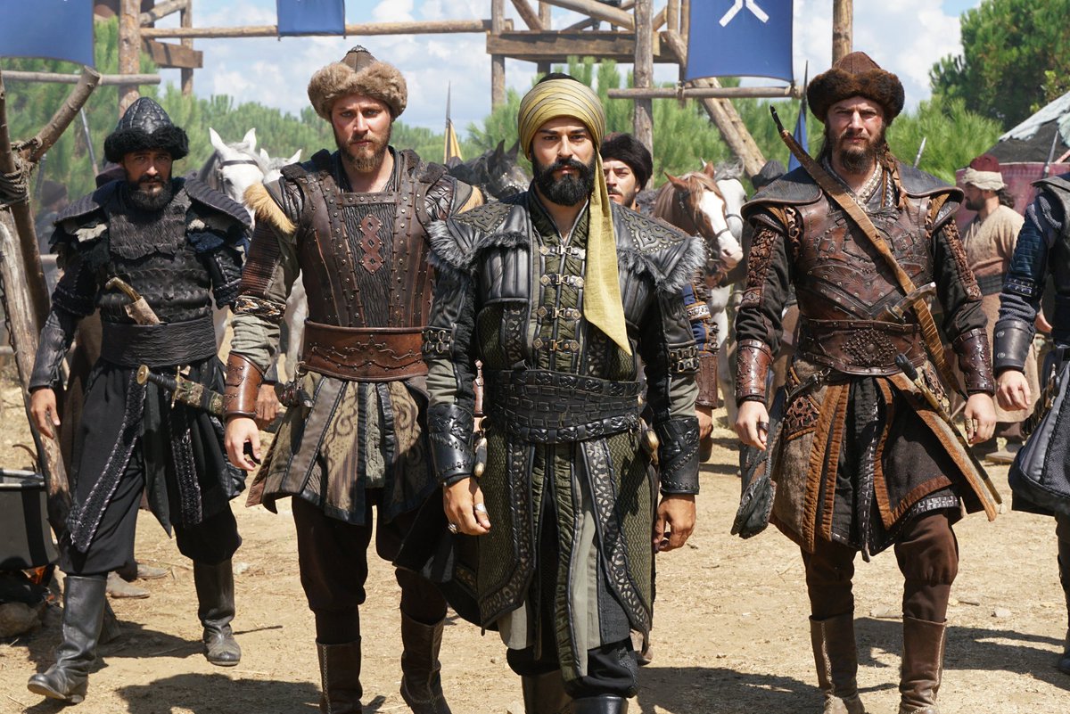 Geliyor gelmekte olan ⚔
3. Sezonun ilk bölümü bu akşam 🤜🏼🤛🏼

#KuruluşEkibi #KuruluşOsman