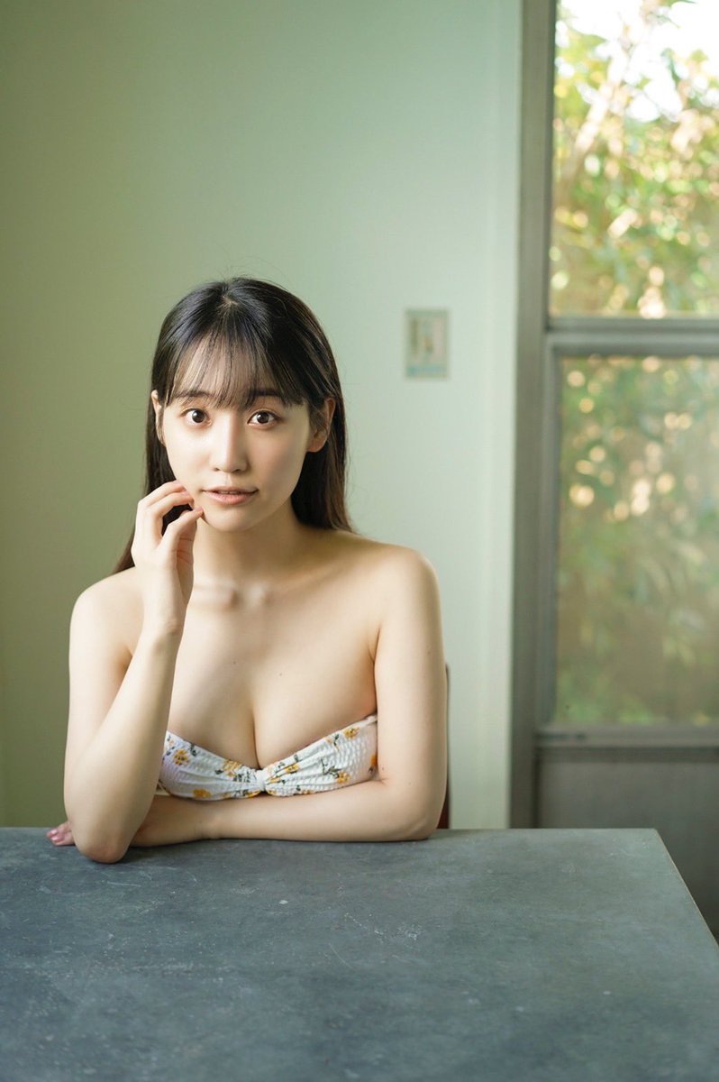 Nakanishi_Yuuki's tweet photo. ヤングジャンプをご覧下さった皆様、ありがとうございました💓

ギャルコン2021でグランプリを頂けたのは、応援して下さる皆様のおかげです🙏🏻✨

今年は私が主演する中国映画の公開が控えていたり、女優として皆様に作品を届けていけるよう頑張りますので、今後とも温かく見守って頂けたら嬉しいです🥰 https://t.co/nOqBFEvwSs