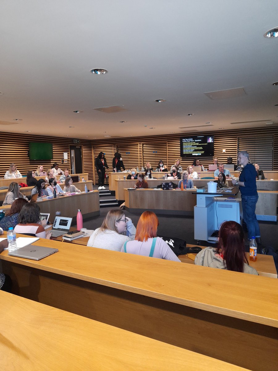 First day back for the academic year and first face to face class too. It was brilliant! I really enjoyed the session this morning and discovered that I'm definitely more of a sculptor than an archaeologist... qual vs quant. If you know, you know! 😊 <a href="/UoNCAMH/">UoNCAMH</a> @evaprokopiou