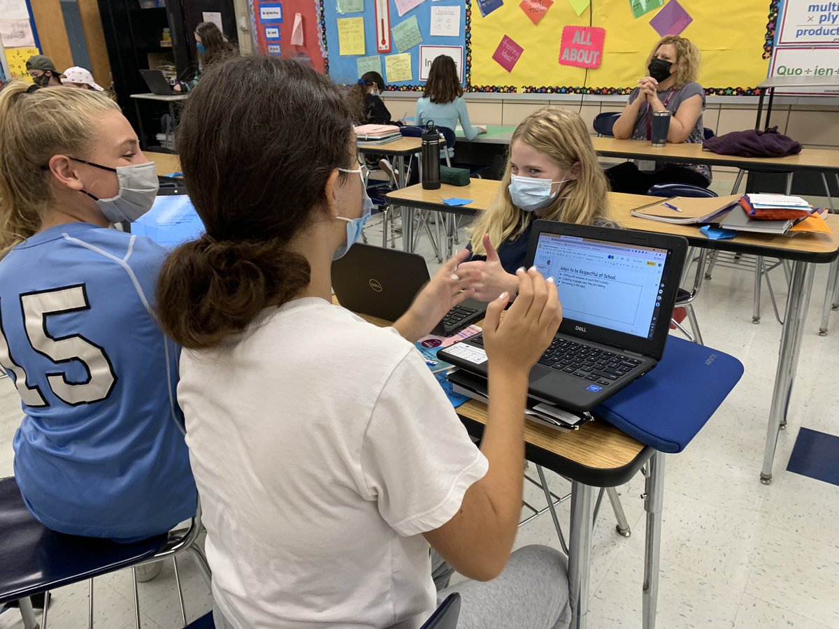 teachmathMsN's tweet image. What does respect mean to you? Great collaborations this week during our Wellness Wednesday! These kids are so creative! @CTBMsHarms @CTB_TSmith @FTSBrethauer @FT_Schools @CuratoloLeah