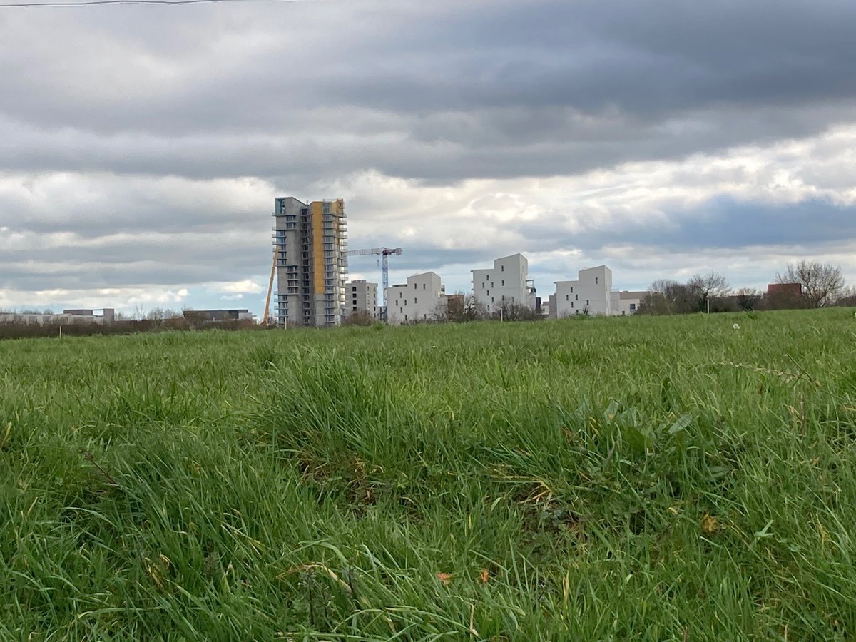 jfrouhaud's tweet photo. Un nouvel article (Loi climat et fin de l'artificialisation des sols) a été publié sur Blog Lexcap - https://t.co/ze50JUCaS1 https://t.co/NOiA2jUw8W