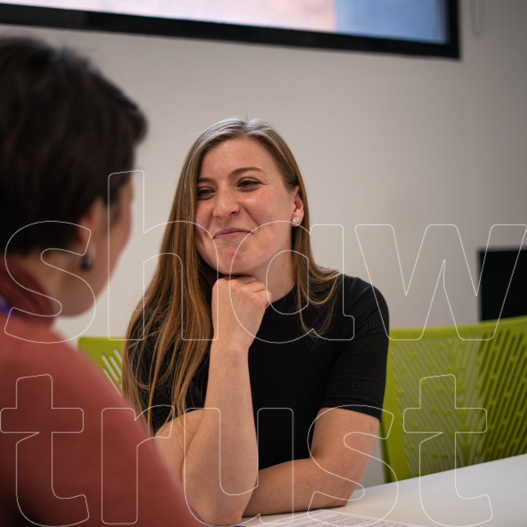ShawTrust's tweet photo. Do you support people who want to get back into work but are unsure how to help? #ThriveIntoWork is here to help! We help those over 18, living with a physical or mental health condition find suitable and satisfying #Work. Find out how we can help here: https://t.co/yOXbYhajeX https://t.co/dhrO94OAuq