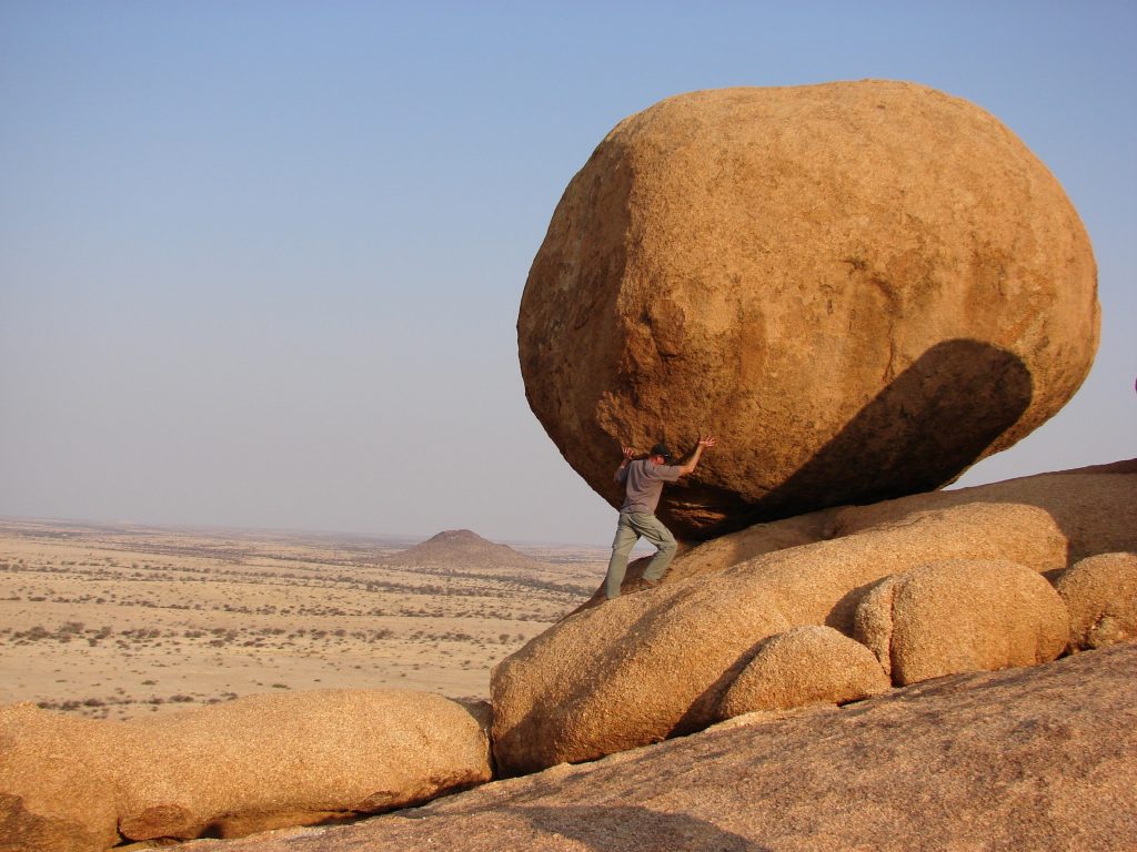 flowingfaith's tweet photo. You Are Strong in Jesus - Flowing Faith https://t.co/bDV0O3j1J5 Weaknesses are no fun for sure. We’d like to not bother others with our needs or we’re ashamed of not being perfect, right? But maybe our weaknesses make us more approachable, human, real. #StopLivingSmall #Faith https://t.co/CNxgbgfIMz
