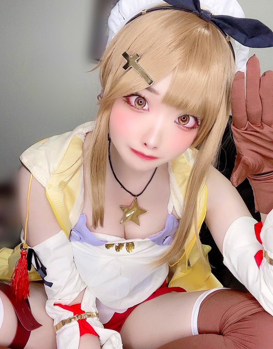 Twitterのコスプレ画像16