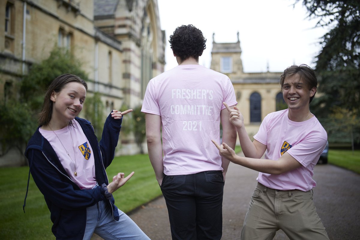 The atmosphere in college yesterday during freshers arrivals was amazing - we've missed the excitement of meeting our newest students and their families in person and saying a big #WelcomeToOxford! Bring on the rest of Freshers Week and the start of term!!!