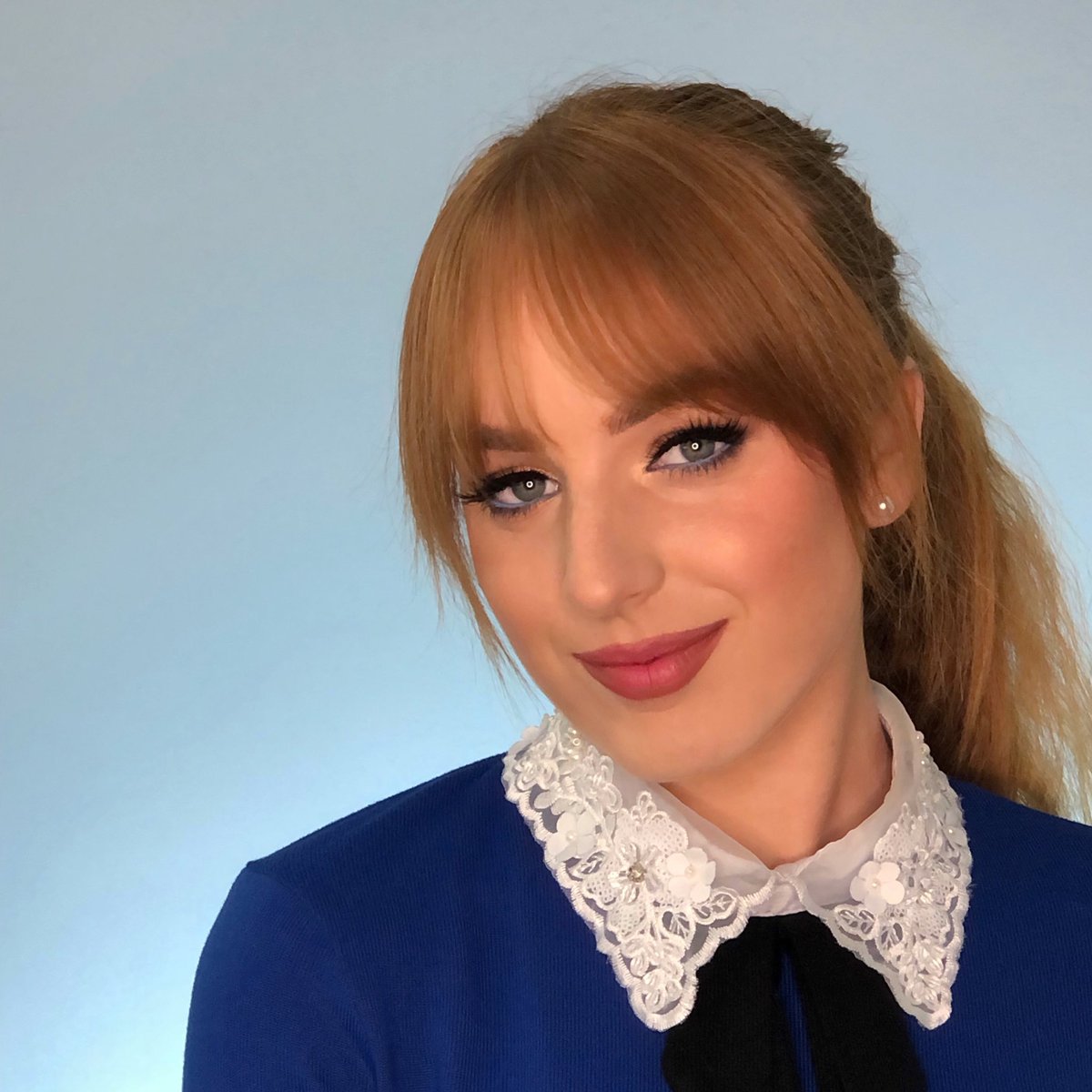 nadiaprokh1980's tweet photo. Красавица 🌹
.
#makeup2021 #beautifulgirl #makeupternopil #eyeliner #eyemakeup #макияждляфото #сияющаякожа https://t.co/hwcmFUIIJs