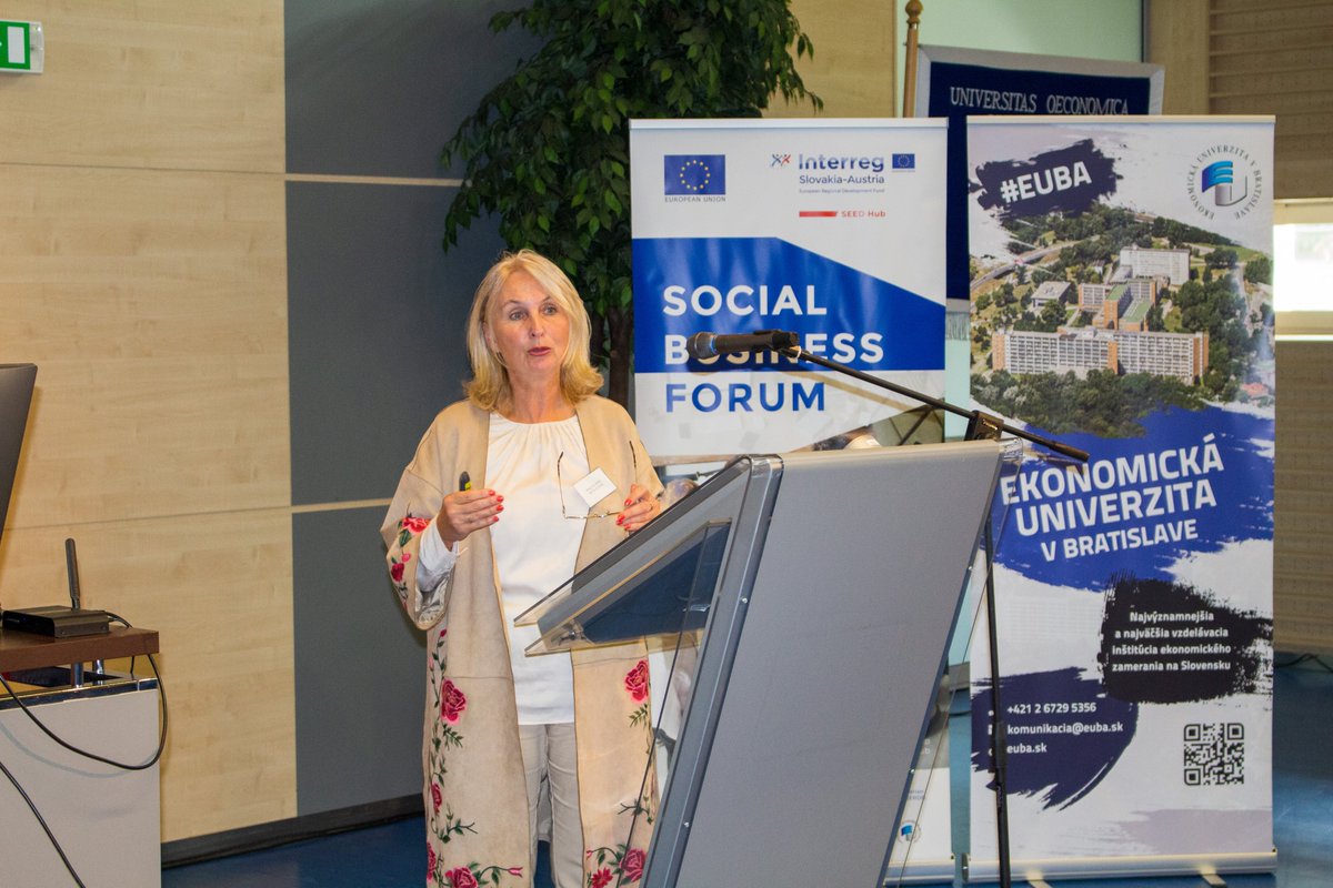 SEEDHub_'s tweet photo. We thank all panelists &amp; participants for their valuable contribution @ first Social Business Forum on the 24/09 in #Bratislava hosted by EUBA @KomunikaciaEuba
 @FHBurgenland
 @zsi_fe @ZSInnovation 
  @FHBurgenland
 &amp; Sociálni inovátori #SocEnt #socinn #socialimpact https://t.co/dDTEOamKZB