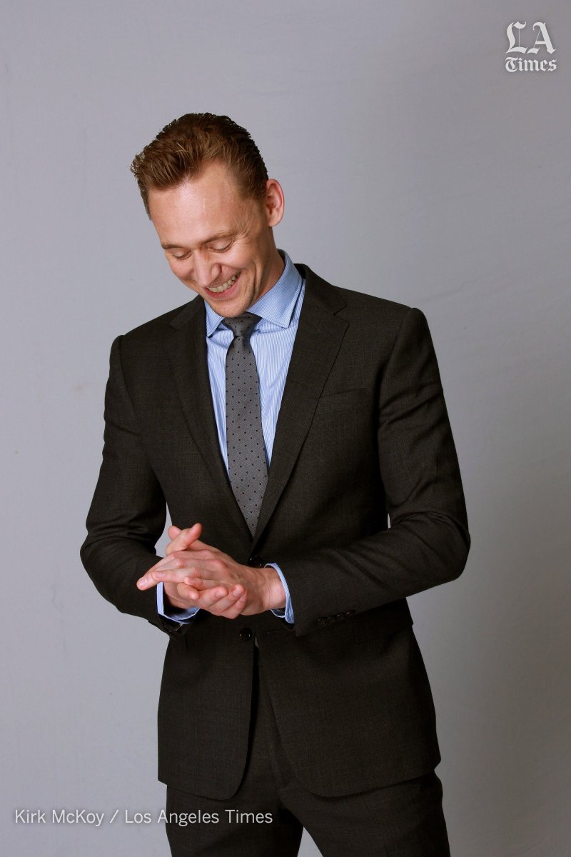 Tom Hiddleston's Hands tweet media