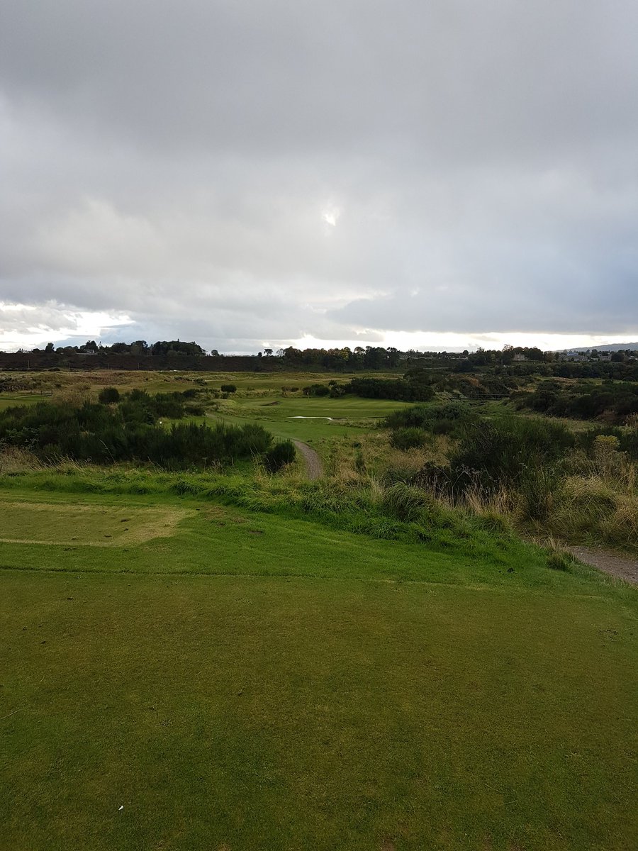 CJDavid_son's tweet photo. 4 years ago......A great trip away! Granton on Spey, Tain, Fortrose&Rosemarkie. Just remember the quote "not drinking much the night b4 Fortrose & travel"🤣🤣🤣, Aye right, 4am finish! Think I was seeing three balls on the 1st tee the following morning #JustHitIt @ojay273 @gogsv https://t.co/5JIhFskMnJ