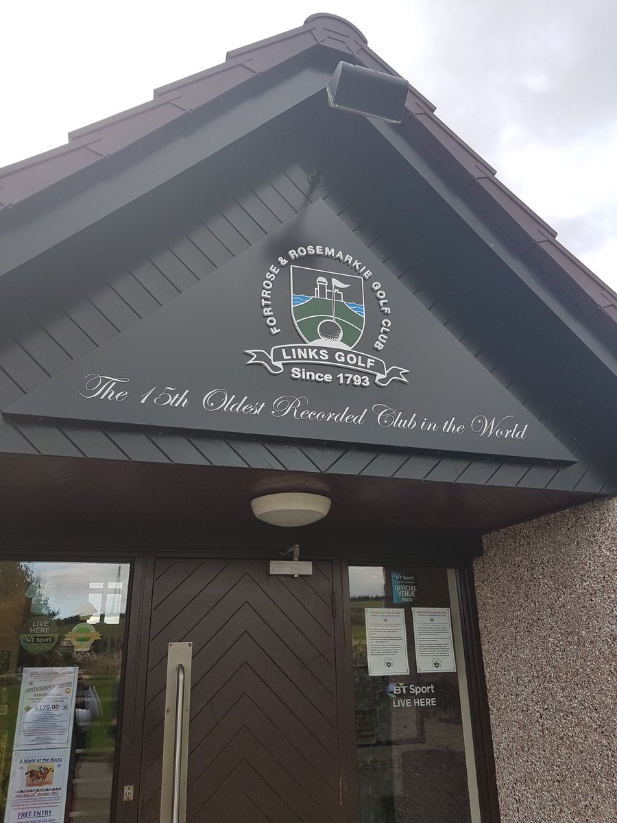 CJDavid_son's tweet photo. 4 years ago......A great trip away! Granton on Spey, Tain, Fortrose&Rosemarkie. Just remember the quote "not drinking much the night b4 Fortrose & travel"🤣🤣🤣, Aye right, 4am finish! Think I was seeing three balls on the 1st tee the following morning #JustHitIt @ojay273 @gogsv https://t.co/5JIhFskMnJ