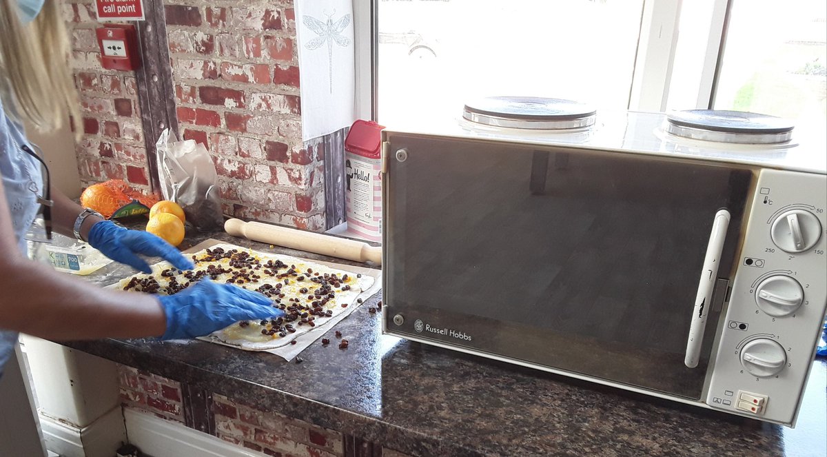 ForestCareTweet's tweet photo. Residents and staff enjoyed baked apple pastries here at the village, and we raised £63.00 for Macmillan Cancer support 🍏 https://t.co/ltqDkgWioL