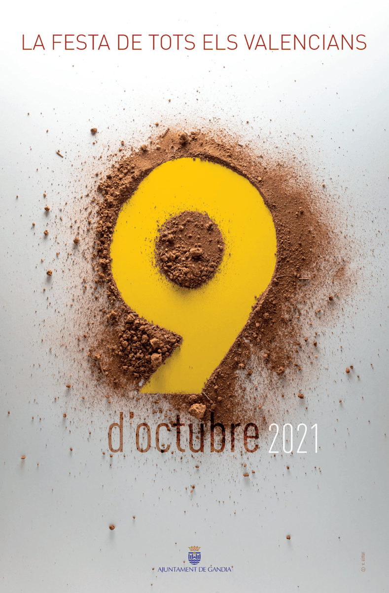 aj_gandia's tweet photo. Programació #9dOctubreGandia 👇

👉 4 activitats a diferents espais de la ciutat.

👉👉 El @Teatre_Serrano  acollirà el 8 d’octubre a les 19 h, la preestrena del 1r capítol de la nova temporada de la sèrie televisiva d’èxit d’À Punt l’Alqueria Blanca. 

1/2 https://t.co/wiwHmH8Z3q