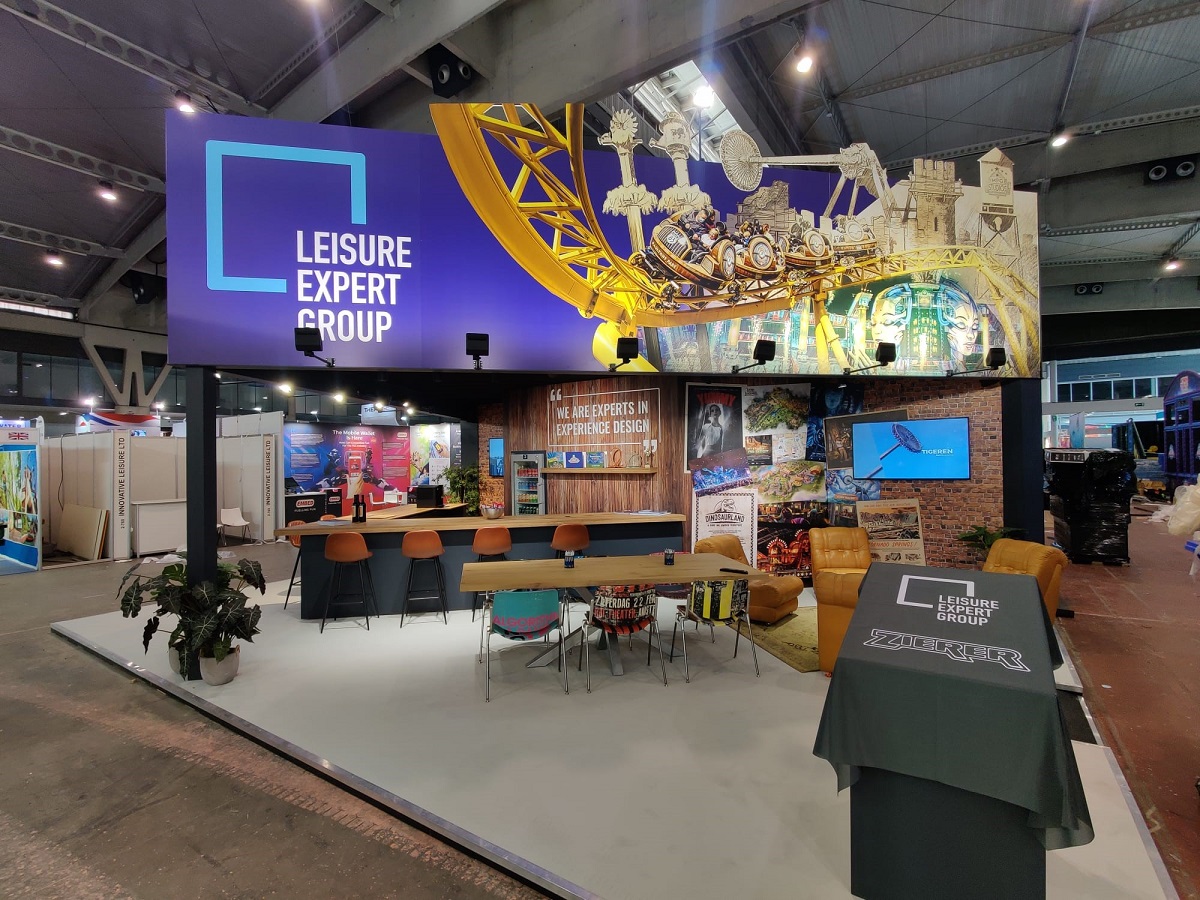 Van_Abswoude's tweet photo. Vorige week mochten we bouwen voor de Leisure Expert Group in Barcelona. Zij waren als exposant present bij de IAAPA 2021. Bent u als exposant op zoek naar een nieuwe stand voor een komende beurs? Kijk voor meer informatie op https://t.co/bZcMdkJS4G #vakbeurs #standbouw #expo https://t.co/1VaXTXOSHf