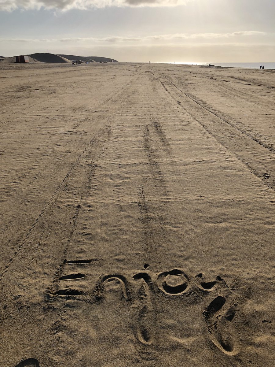 We only live once. Embrace and enjoy every moment. #WednesdayMotivation #wednesdaywellness #GranCanaria #Mindfulliving <a href="/EdaFaktor/">Eva D</a> <a href="/holyber/">𝕆𝕝𝕚𝕧𝕖𝕣 ツ</a> <a href="/Alan1967/">Alan</a> @Ostravadnes <a href="/LasCanteras/">Mi playa de Las Canteras 🏊🏻‍♀️🦈</a> <a href="/patrijorge/">Patricia Jorge</a> <a href="/JohnMcGrathMB/">John McGrath</a> <a href="/EmocionesCan/">Emociones Canarias</a> <a href="/gctourism/">GranCanaria.com 🌴☀️</a> <a href="/pablollinares/">Pablo Llinares</a> <a href="/Mindffullness/">Mindfullness</a> <a href="/UnravelTravelTV/">Unravel Travel TV</a>