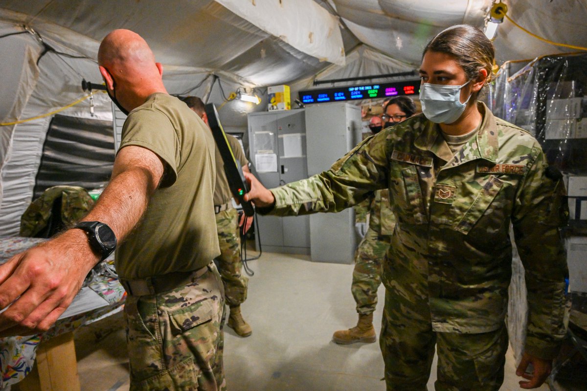 USAFCENT's tweet photo. The @378AEW En-Route Patient Staging System team is responsible for preparing patients for medical transportation, and making sure they get the best care the Air Force can provide.
Take a peek behind the scenes! #FighttoWinToday https://t.co/XuvNTgfhi7