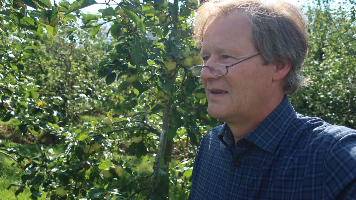 𝐑𝐄𝐏𝐋𝐀𝐘 Alternatives #phytosanitaires 
"Nous devons avoir 1 approche globale &amp; jouer sur différents facteurs pr avoir 1 meilleure protection face aux effets négatifs des ravageurs sur la qualité du rendement"- #ZéroPhyto
 📽️youtu.be/QvEY4VoavKA

#Vendee
#CGA
#Infagri85