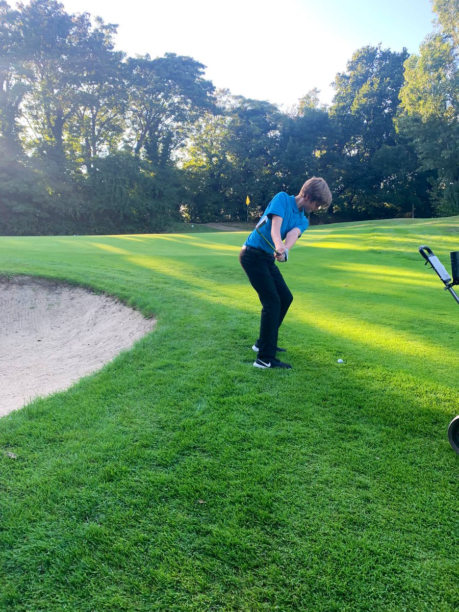 TrinitySport's tweet photo. It was so good to see 20 @TrinityCroydon students playing some twilight golf last Friday at Shirley Park Golf Club #TrinityGolf #TrinitySport https://t.co/dROEk0XARn