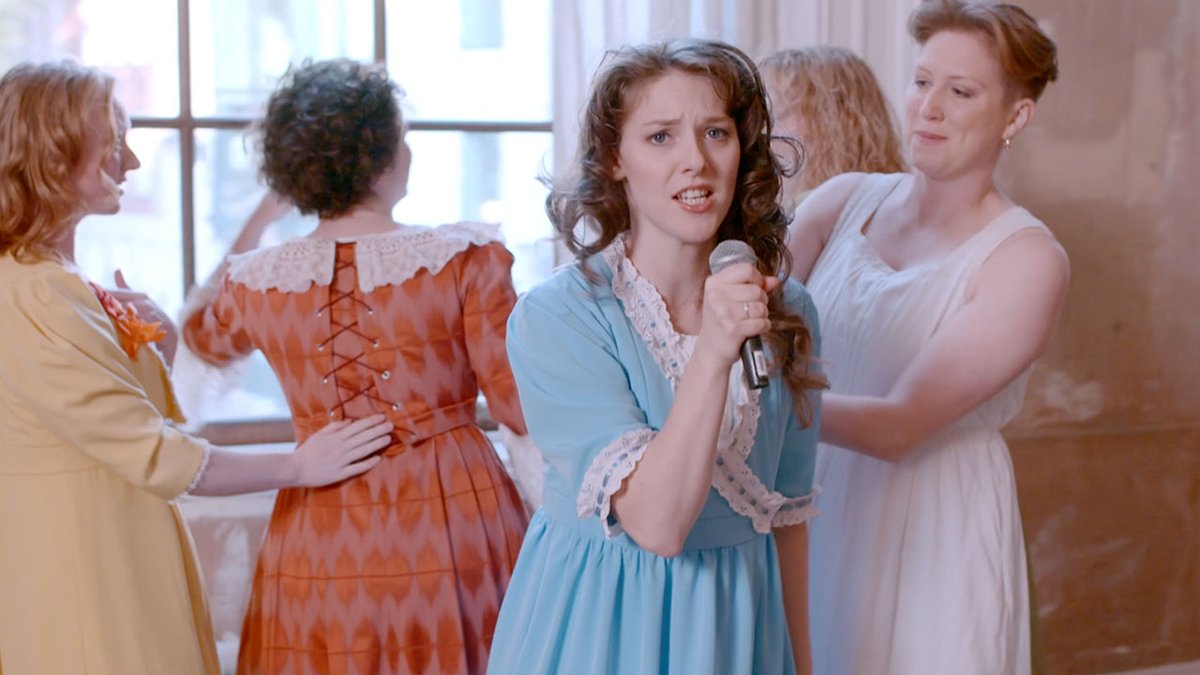 WhatsOnStage's tweet photo. Exclusive video: Pride and Prejudice* (*sort of) runs free ahead of West End opening https://t.co/JARvaHEVDf https://t.co/0wZXQ8dHb2