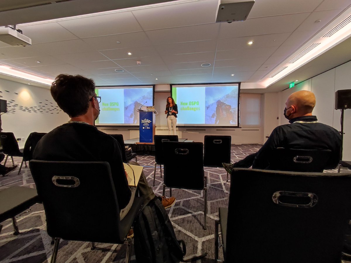 Bitergia's tweet image. Fantastic opening to the #OSPOcon  Europe by @cra and @anajsana95 from @todogroup 👏  #OpenSource #OSPO @linuxfoundation