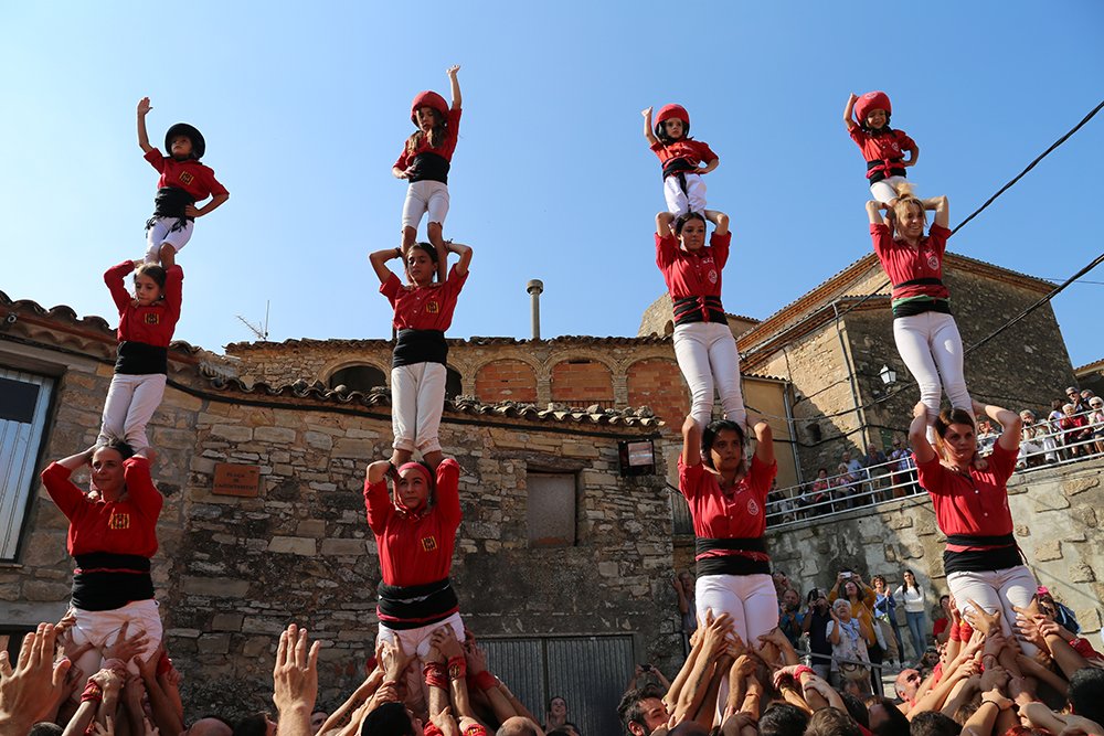 revistacastells's tweet image. I això de les comissions feministes, què?

Aquest article està basat en el treball de final de grau 'L’impacte de les comissions feministes a les colles castelleres universitàries' de la Sandra Segarra González.

👉revistacastells.cat/2021/10/i-aixo…
#castellers