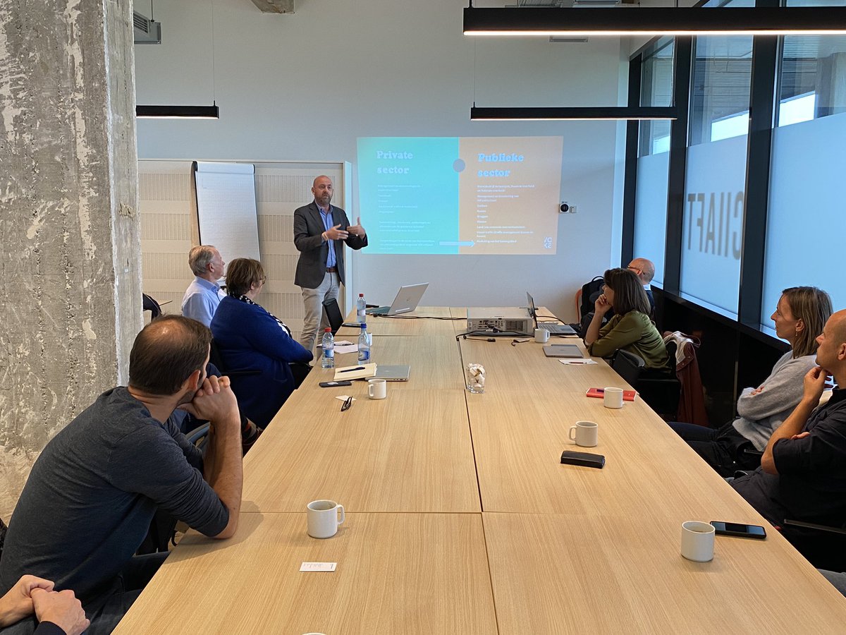 Boeiende ontmoetingsdag en open discussie tussen #Antwerpse #havengemeenschap en journalisten <a href="/vrtnws/">VRT NWS</a>. <a href="/Alfaportvoka/">Alfaport</a> <a href="/ASV_Antwerp/">ASV</a> #cepa <a href="/kvkaw/">Voka - Antwerpen-Waasland</a>