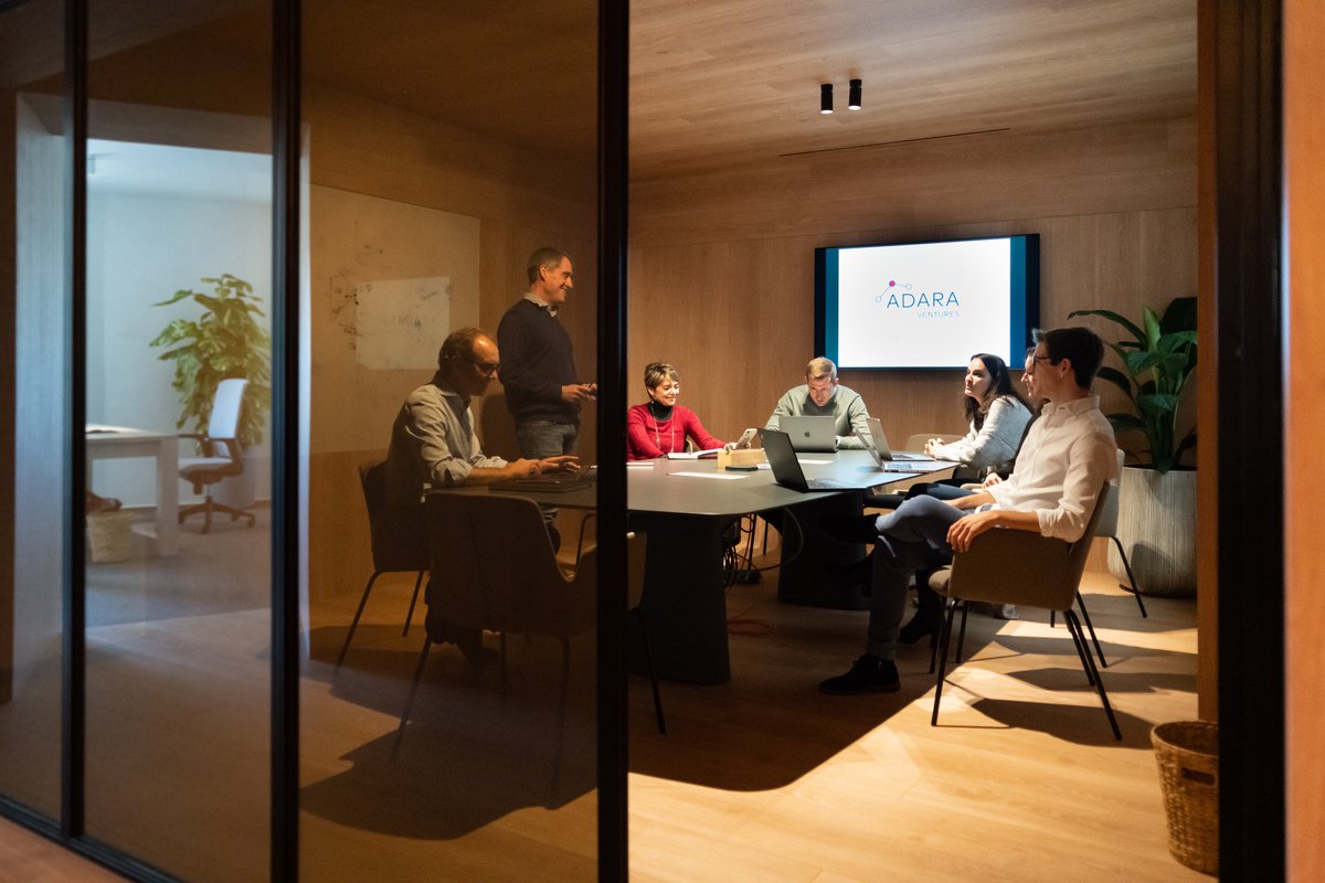 We’re on the lookout for 3 new team members.

If you’re keen to work in the world of investment and passionate about technology, get in touch!

👩‍💻Associate (lnkd.in/eUssKPMG)

👨🏻‍🎤 Office Assistant (lnkd.in/eMK4ibuM)

🦹‍♂️ Finance Controller (lnkd.in/eSjbwAvU)