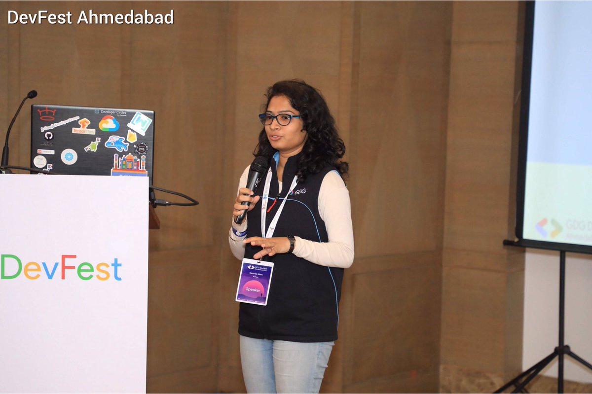 imnamratamore's tweet photo. DevFest season is here!
Throwback #DevFest2019 was so much different than today, missing it all🥺
Missing networking?
Yet again this year we have our virtual DevFest India🥳
Be a part of it - https://t.co/cfKLX985TW
@GDGIndia @GDGPune @WTMPune
#DevFestIndia #DevFest2021 https://t.co/ls56lwyllM