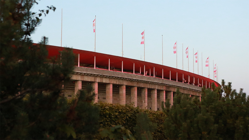ℹ️ Nach Angriff auf Maccabi-Fans: Täter identifiziert, Ausschlussverfahren eingeleitet 

📰 Zur Meldung: bit.ly/FCUMAC-Angreif…

#fcunion | #FCUMAC