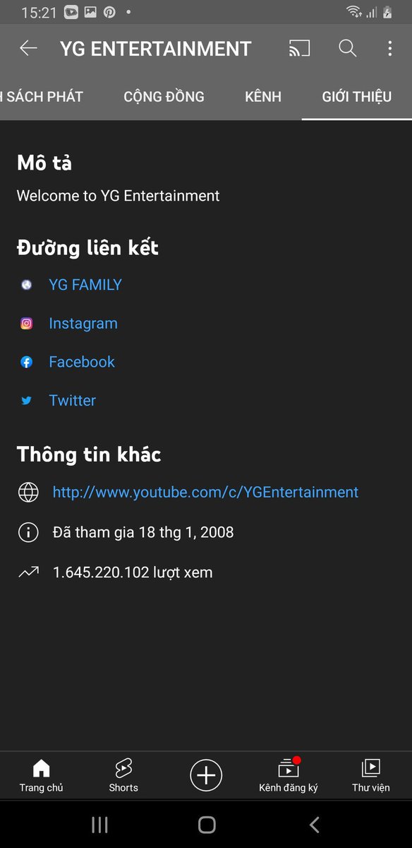Andi19042000's tweet photo. đúng là không thể không lên tiếng . Bao nhiêu chứng cứ nữa cho đủ để thấy rõ sự phân biệt,sự kìm hãm. Một cô gái 13 tuổi một mình đến Hàn Quốc theo đuổi ước mơ của mình , không ngừng nổ lực và cố gắng nhưng đổi lại 😢 #YGLetLisadoHerWork JUSTICE FOR LISA https://t.co/UyqK3vNUbv