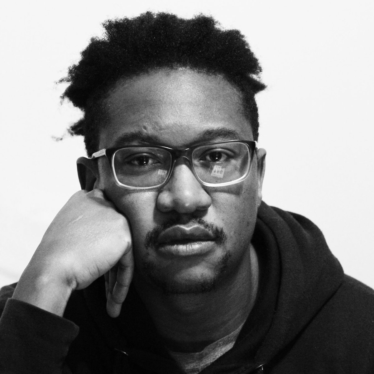BookBrunch's tweet photo. .@CassavaRepublic signs Zimbabwean debut - Farai Mudzingwa (@Dangurangu)'s Avenues by Train 'explores important themes including colonialism, sex-work and PTSD with wit and whimsy'

https://t.co/AjzO2cWCKP (£) https://t.co/mYzqep3zYM
