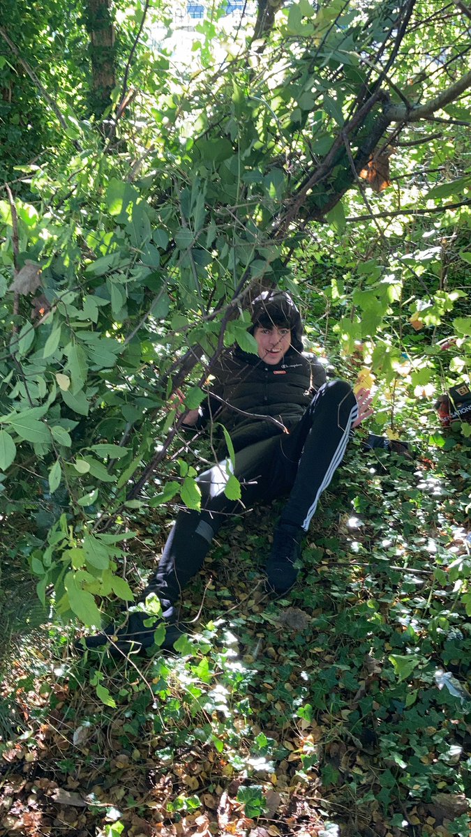 Shelter building. #shelter #leadership #markiscool