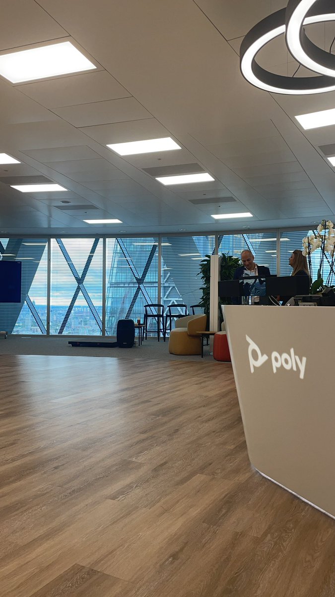 myroessa's tweet photo. The new @PolyCompany Excellence Centre officially opened its doors in #London yesterday, hosting journalists, industry analysts and Poly folks in a get together to discuss the #PolyFutureOfWork in our #hybridwork landscape https://t.co/6gYBOqZGGg