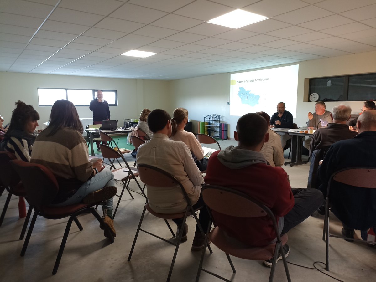 Hier avait lieu notre assemblée générale. 
Ce fut l’occasion pour notre président de faire le bilan de l’année 2020 et d’évoquer les perspectives 2022. 
Merci à nos adhérents de leur participation active durant l’assemblée !