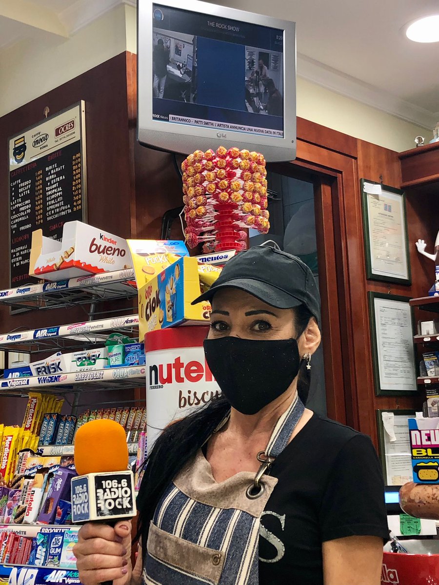 Anche Monica, del "Bar Family", è stata convinta dal nostro <a href="/DCetnikovic/">Dejan Cetnikovic</a> a condividere con i propri clienti la diretta del #TheRockShow dal canale 74 del digitale terrestre di <a href="/RadioNsl/">Nsl Radio Tv</a>.