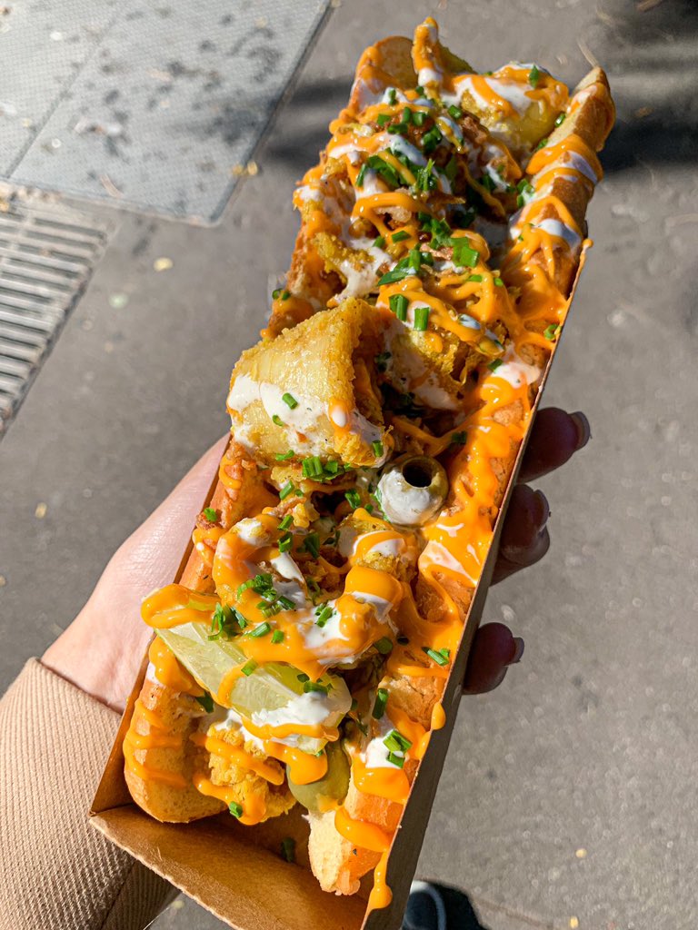 Resto_Halal's tweet image. VIP FOOD 

Franchement agréablement surprise.

Le pain brioché parfaitement toast, quantité généreuse. 

Le menu est à 8.50€

J’ai pris le calamar frit (coup de cœur), émincé de poulet et steak. 

📍8 Avenue de la Porte de St Ouen 75018