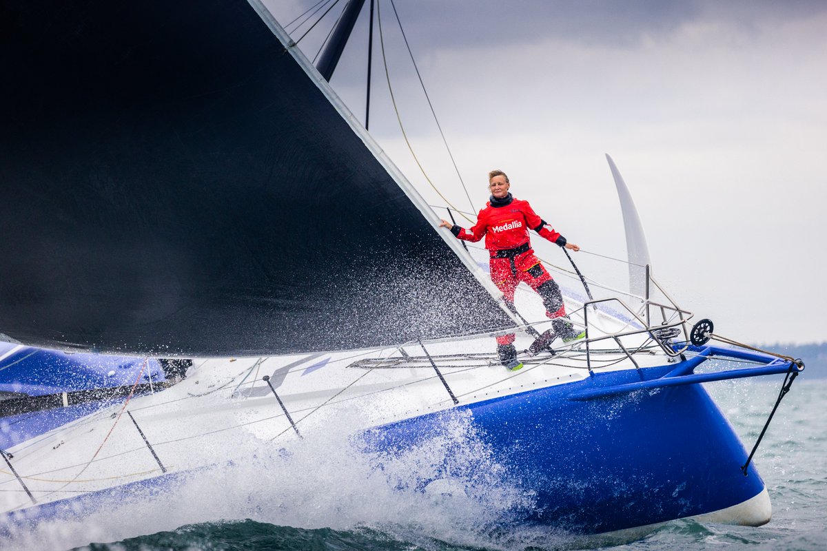 "It took me 30 years of trying to get to the start line of the Vendée Globe. I'd say to anybody who has a big dream or ambition, don't stop trying. Your journey might not be perfect but believe you can get there and age is not a barrier." ⛵️

📸 AJP Media

#sailing #oceanracing
