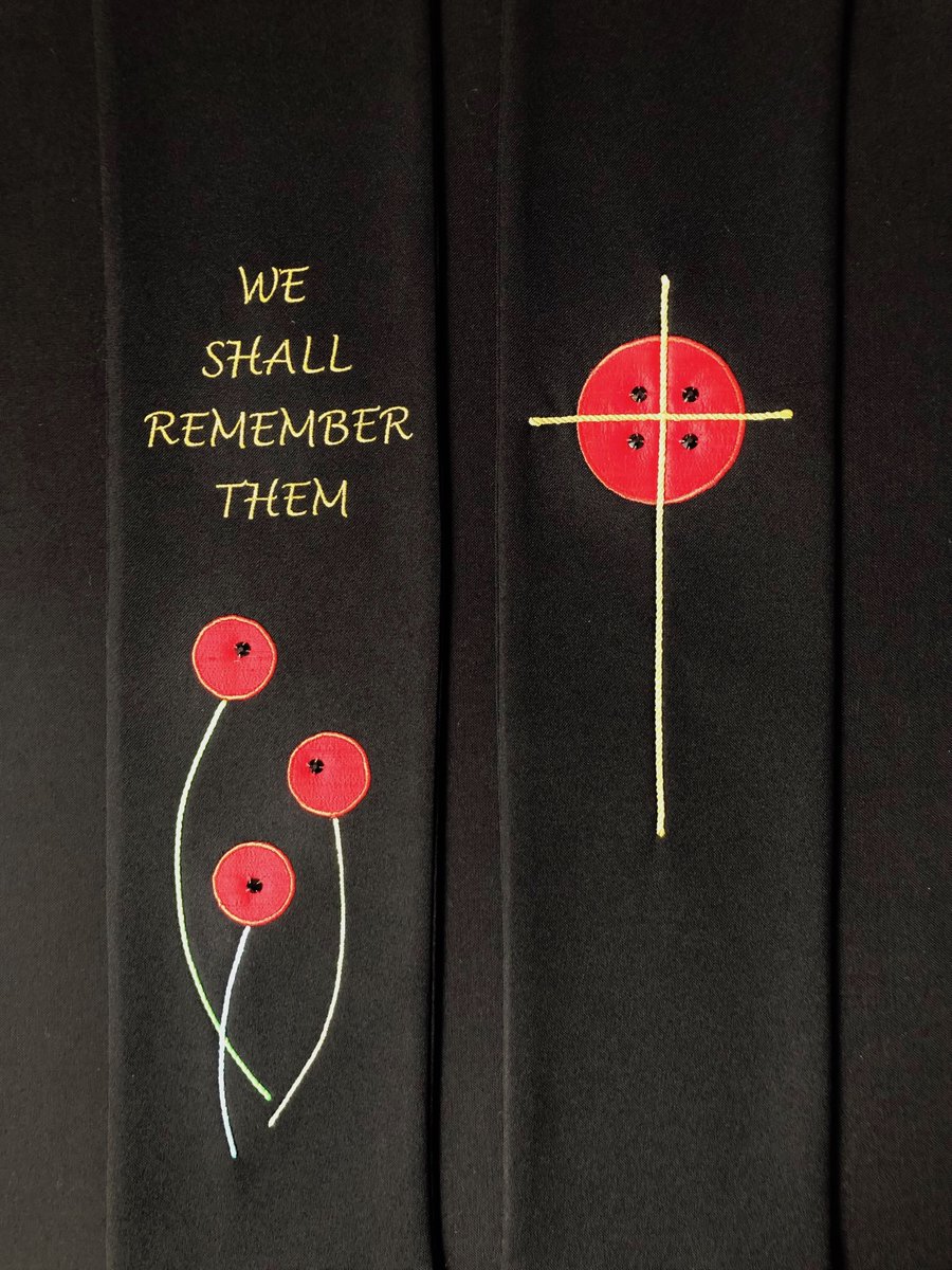 JulietHemingray's tweet image. It is not long now before Remembrance Day. These are all made to order so if you would like to order please contact me ASAP via email jhct@church-textiles.co.uk
#RemembranceDay #Remembrance #weshallrememberthem #lestweforget #flanderspoppies #InMemoriam #preachingscarf