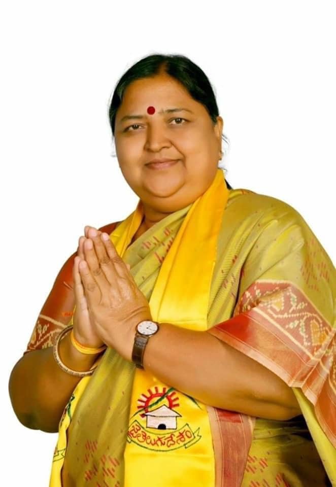 isupport_kvr's tweet photo. @JaiTDP నాయకురాలు,కేంద్ర మాజీ సహాయ మంత్రి సోదరి  @PanabakaLakshmi గారికి పుట్టినరోజు శుభాకాంక్షలు.మీరు చిరకాలం సంపూర్ణ ఆయురారోగ్యాలతో,సుఖ సంతోషాలతో జీవించాలని మనసారా కోరుకుంటున్నాను. https://t.co/lwaHWnlZ3u