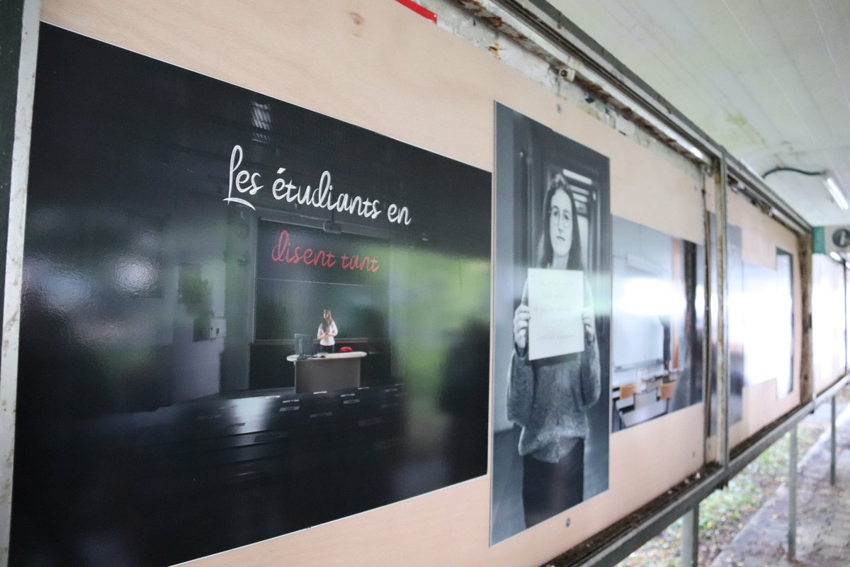 Univ_Orleans's tweet photo. [Culture]
Pour fêter le retour en présentiel, l’expo📸« Les étudiants en disent tant » d’Alexiane Carré s’expose sur les murs de l’allée couverte (entre la rue de Chartres &amp; la ligne de Tram, campus d'Orléans)
L’expo est ouverte jusqu’au 15/11
👀https://t.co/ggJhLq07fk https://t.co/esRofpbqPZ