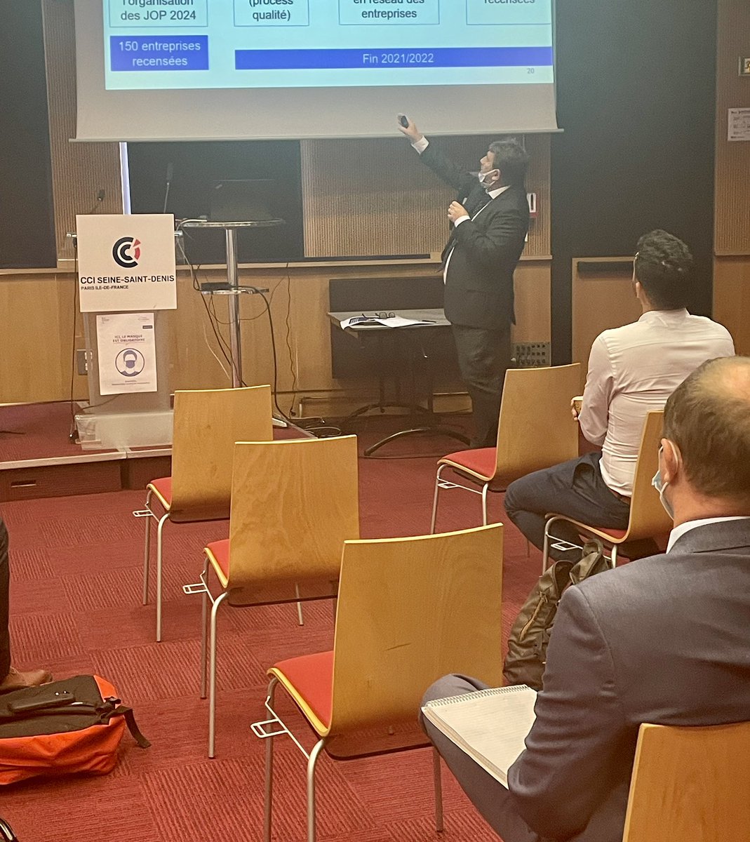 CCI_93's tweet photo. L’assemblée générale de la #CCI93 :
bilan et perspectives du dispositif de soutien aux entreprises du 93 dans le cadre des #JOP2024
👉 150 entreprises prêtes à se structurer en mode réseau. 

#entrepreneuriat #seinesaintdenis https://t.co/UV9P2RD6Cy