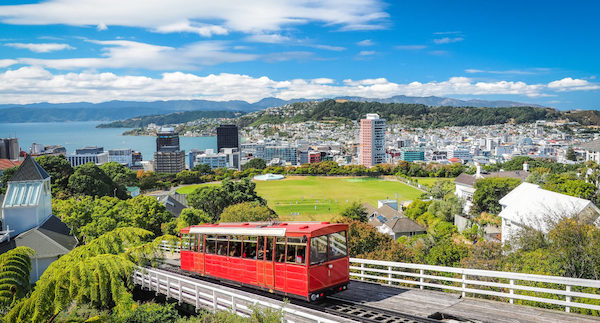 New Zealand’s central bank hiked interest rates on Wednesday for the first time in seven years, becoming the second major developed economy to raise rates and one of several to dial back hefty stimulus unleashed in the wake of the coronavirus crisis.

https://t.co/dLlUtg2qmj https://t.co/5Gy7vYgTOl