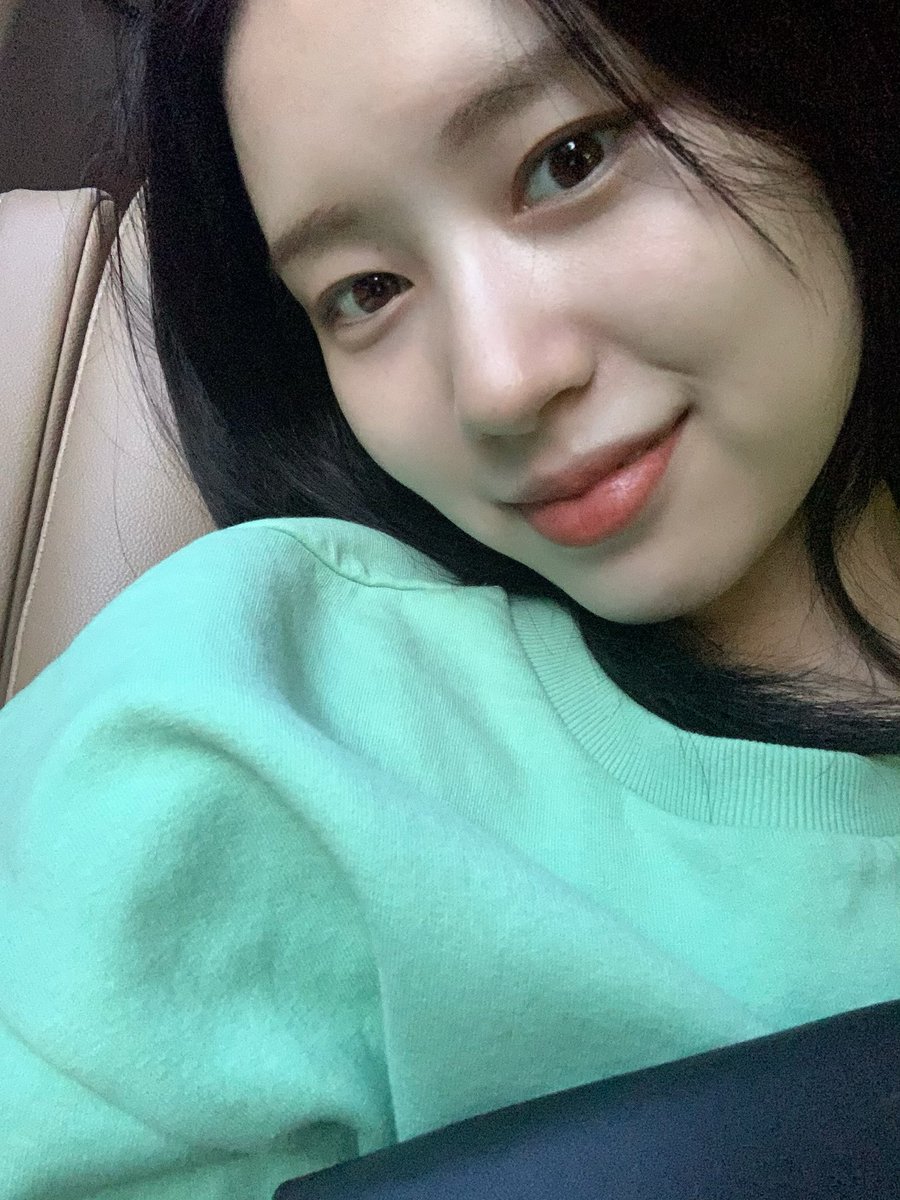 [🦊🌎] 📸 2021.10.06

" 🥰 "

#ELLY #엘리 #위키미키