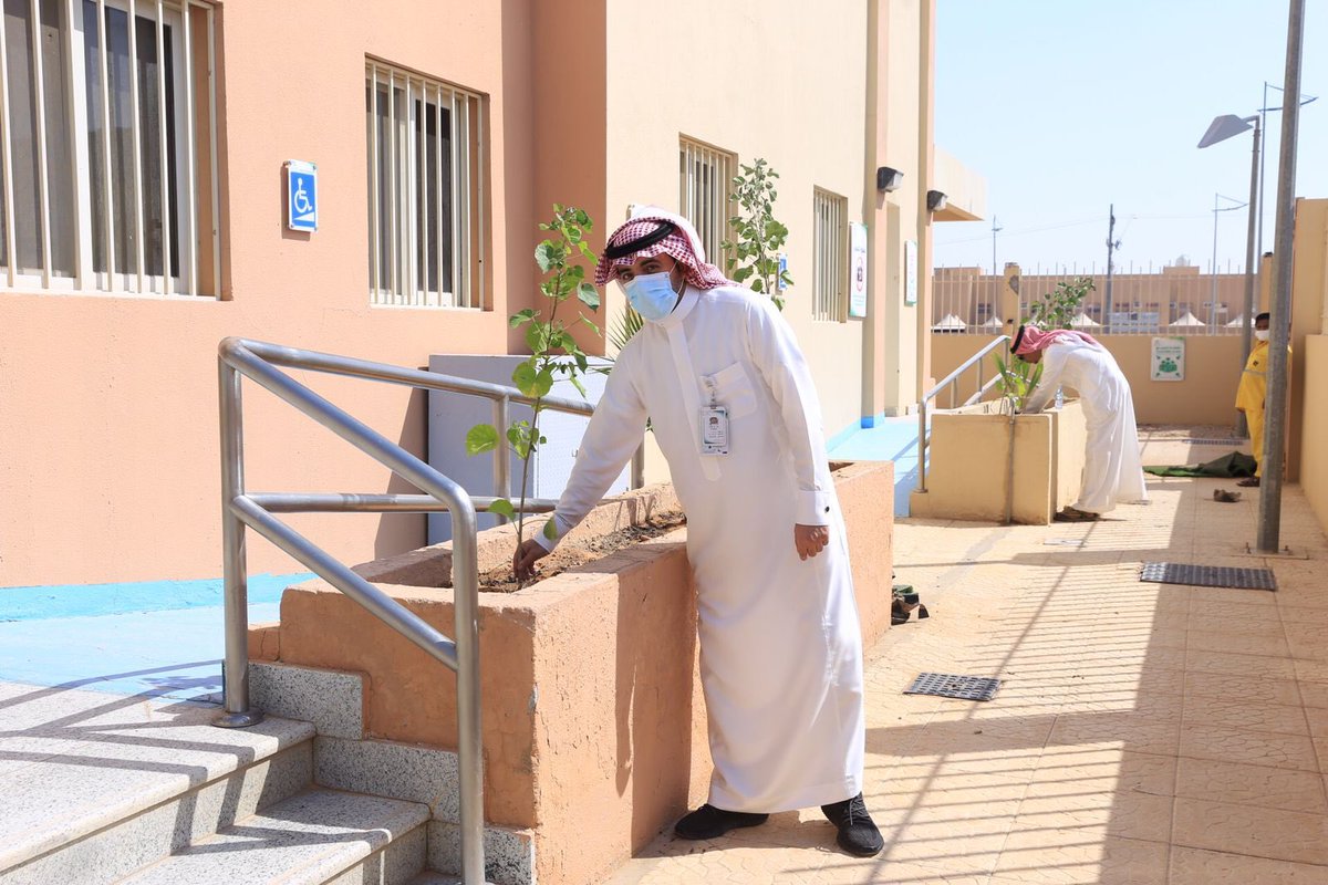 alkharj001's tweet photo. مركز صحي الرفايع https://t.co/h7jXgQWgFh