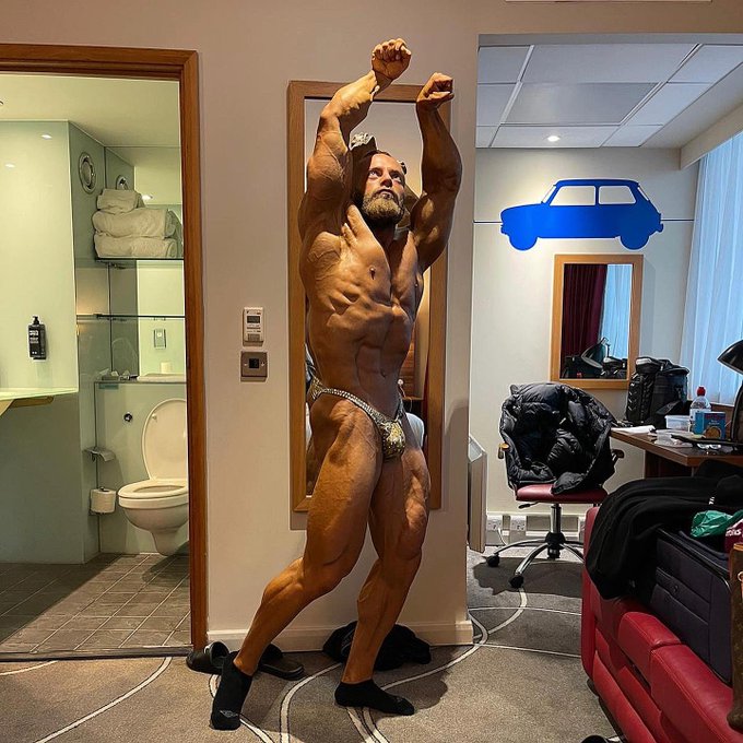 Reach for the stars ✨ https://t.co/JOwgqbWVc5 https://t.co/tZvYM0FXjE<a href="/tag/trunktuesday"class="tags"><span>#trunktuesday</span></a>