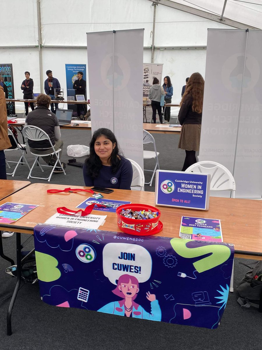 Here for day 2 <a href="/yourcambridgesu/">Cambridge SU</a> Freshers' Fair! 💙💚💜