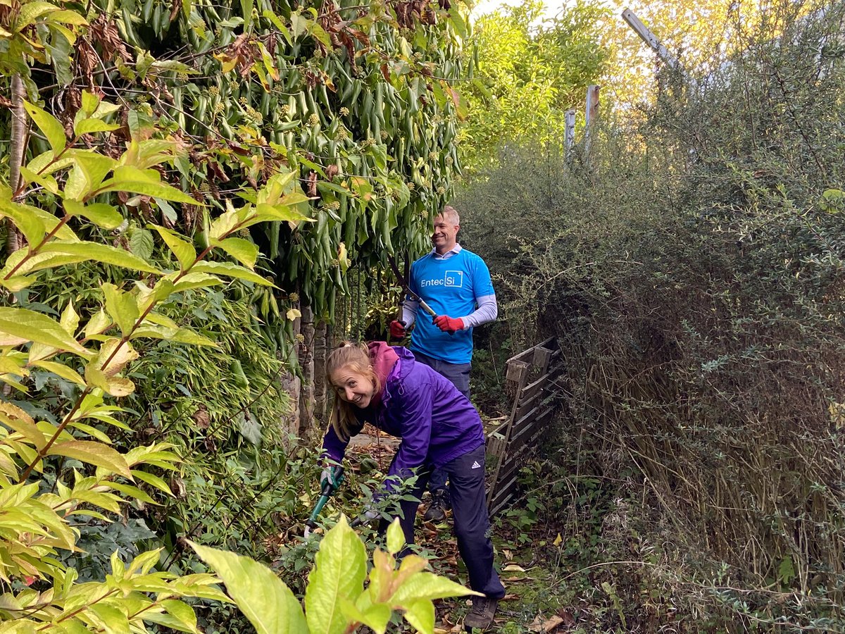 entecsi's tweet photo. Getting stuck in to support the vital work @thrivecharity does to bring about positive change to people living with disabilities or ill health. #WorldMentalHealthDay #NotProfit #Charity https://t.co/GtgtGm7RKQ